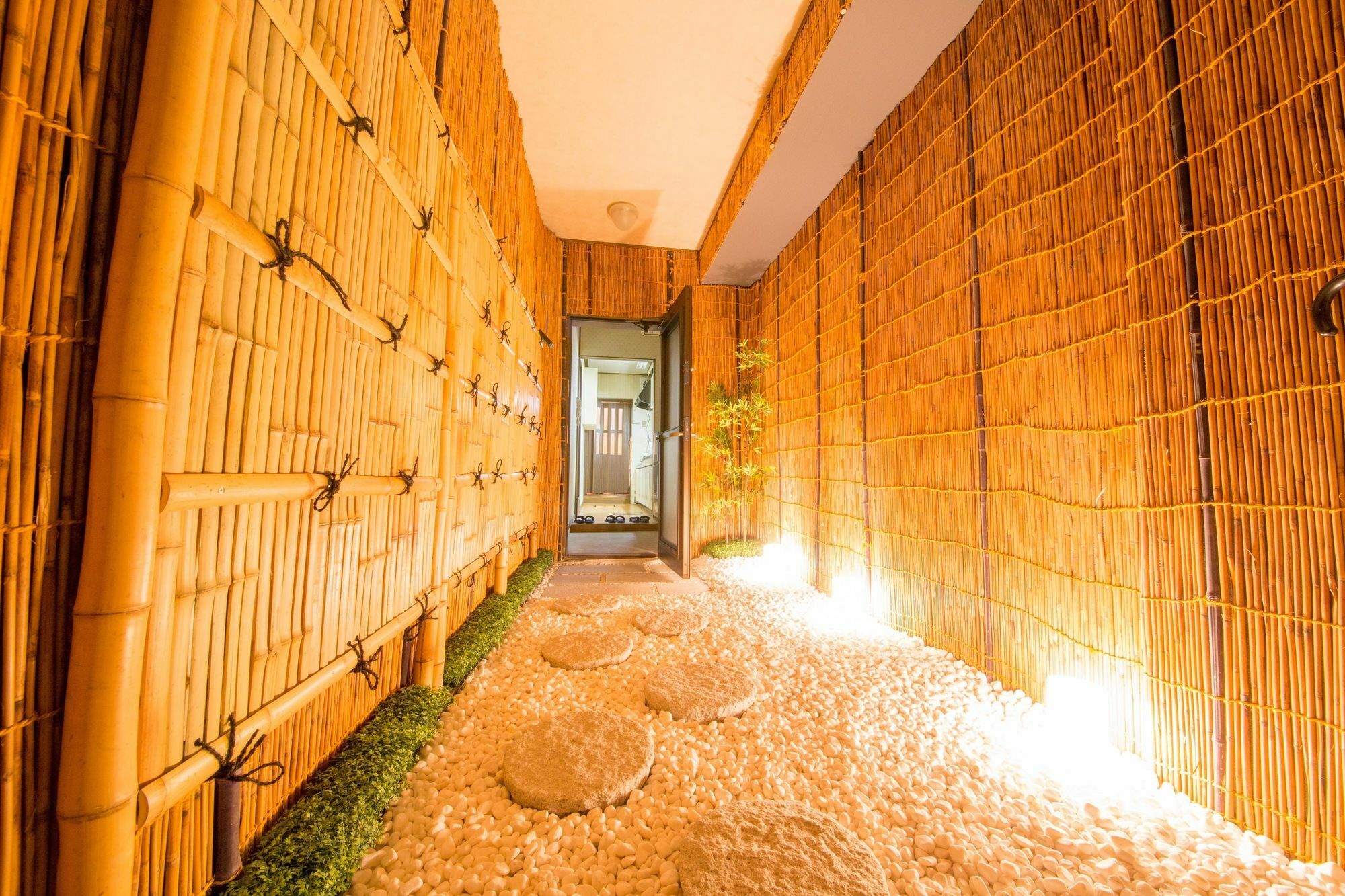 Kyoto Fushimi Lib Plus Luaran gambar
